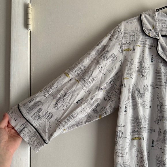 BedHead Pajamas City Print PJ Top Only Women’s Size XL - Picture 5 of 13